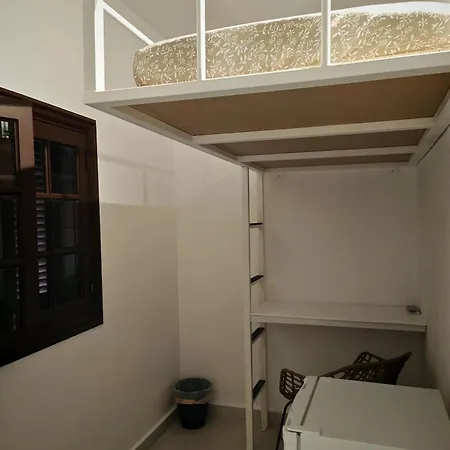 Konukevi Casa Paraiso *